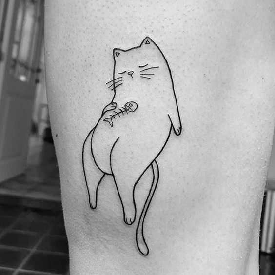 Tatouage Chat Et Poisson Sur La Cuisse