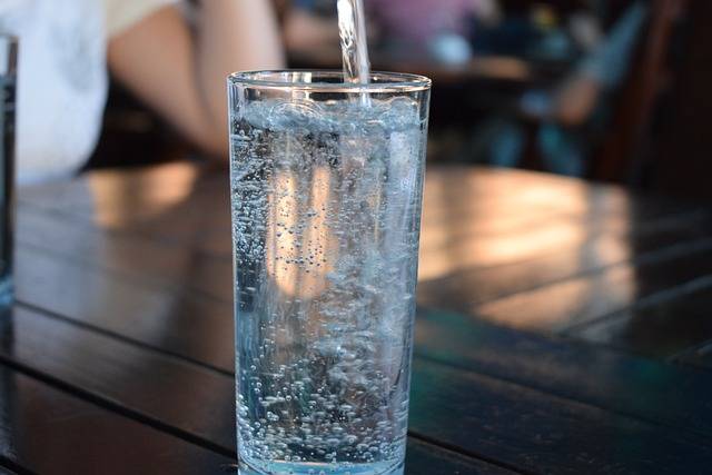 Verre en plastique écologique